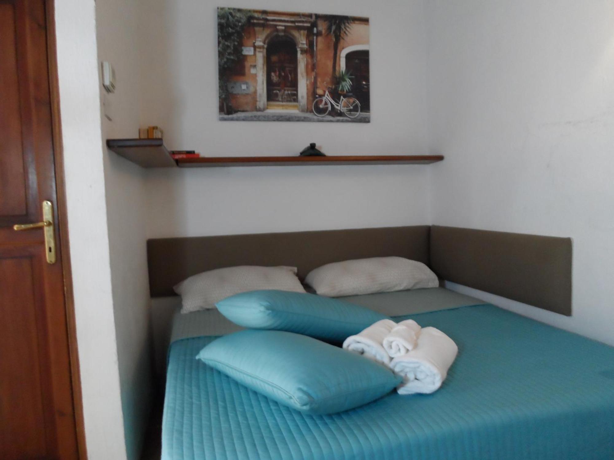 Vaticano Ohana Suite Trastevere Rome Bagian luar foto